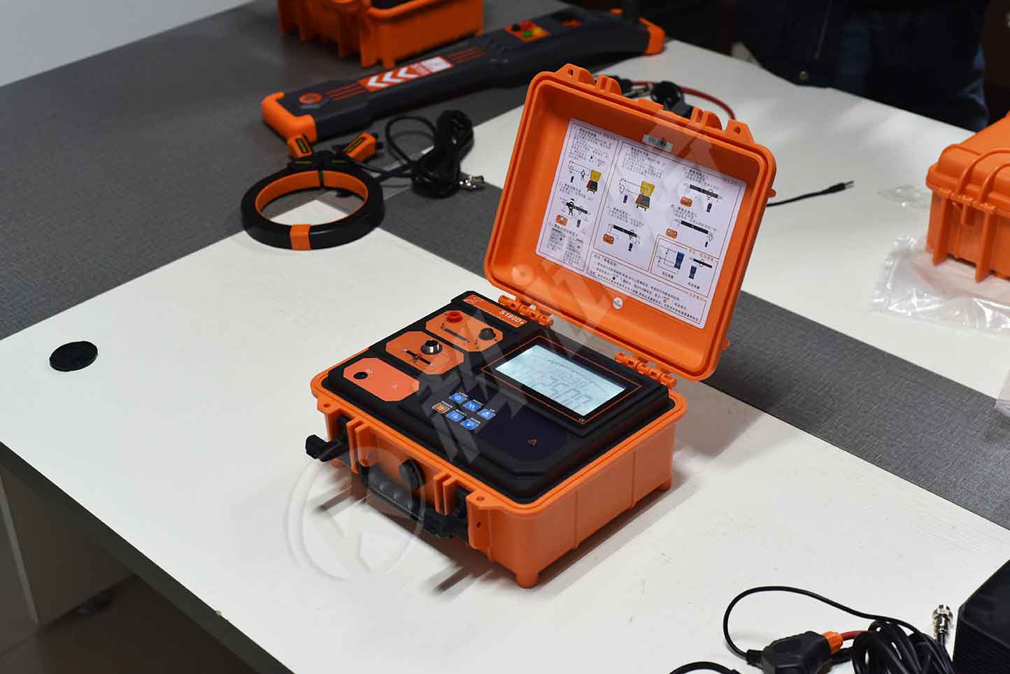 ae228f87612a658a428ae6d23861b55b.jpg ZC-701E.jpg